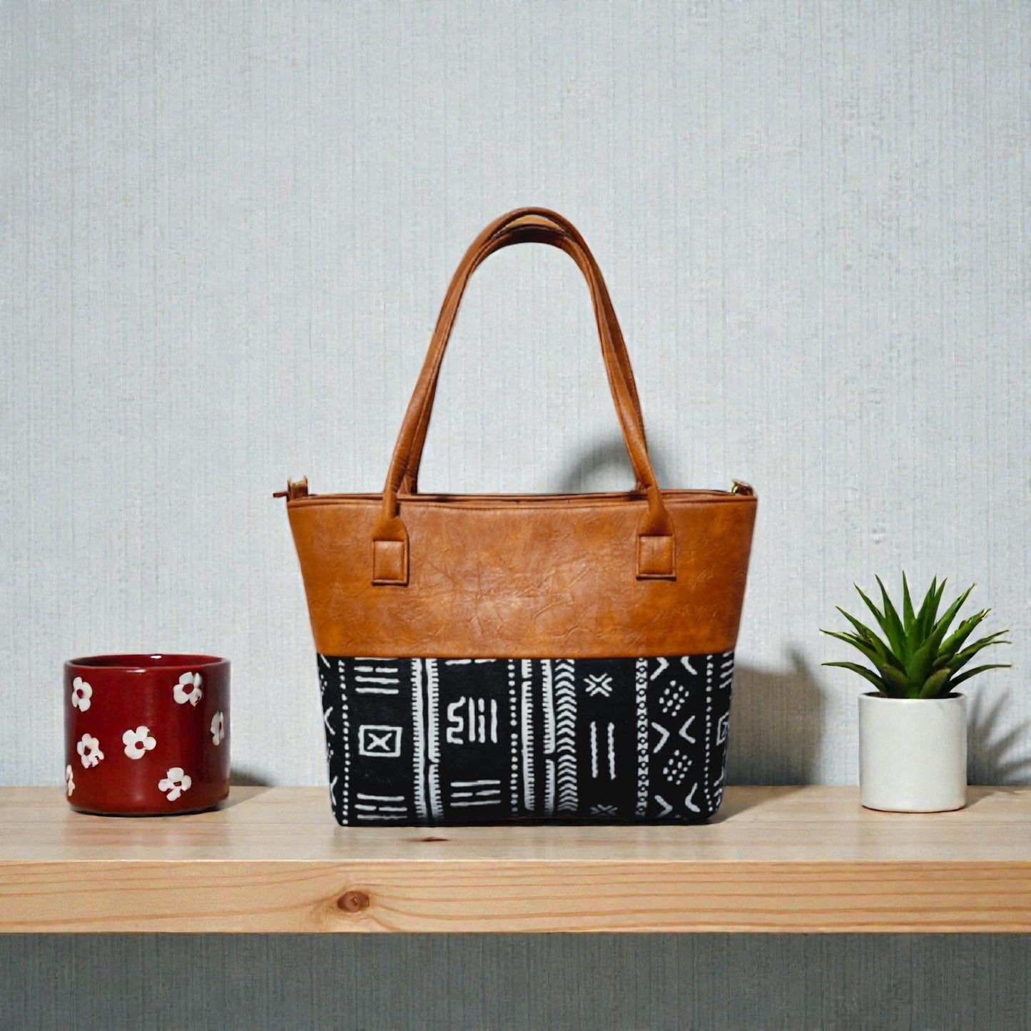 Imani Heritage Luxe Tote – Custom Handcrafted Mudcloth & Leather Bag