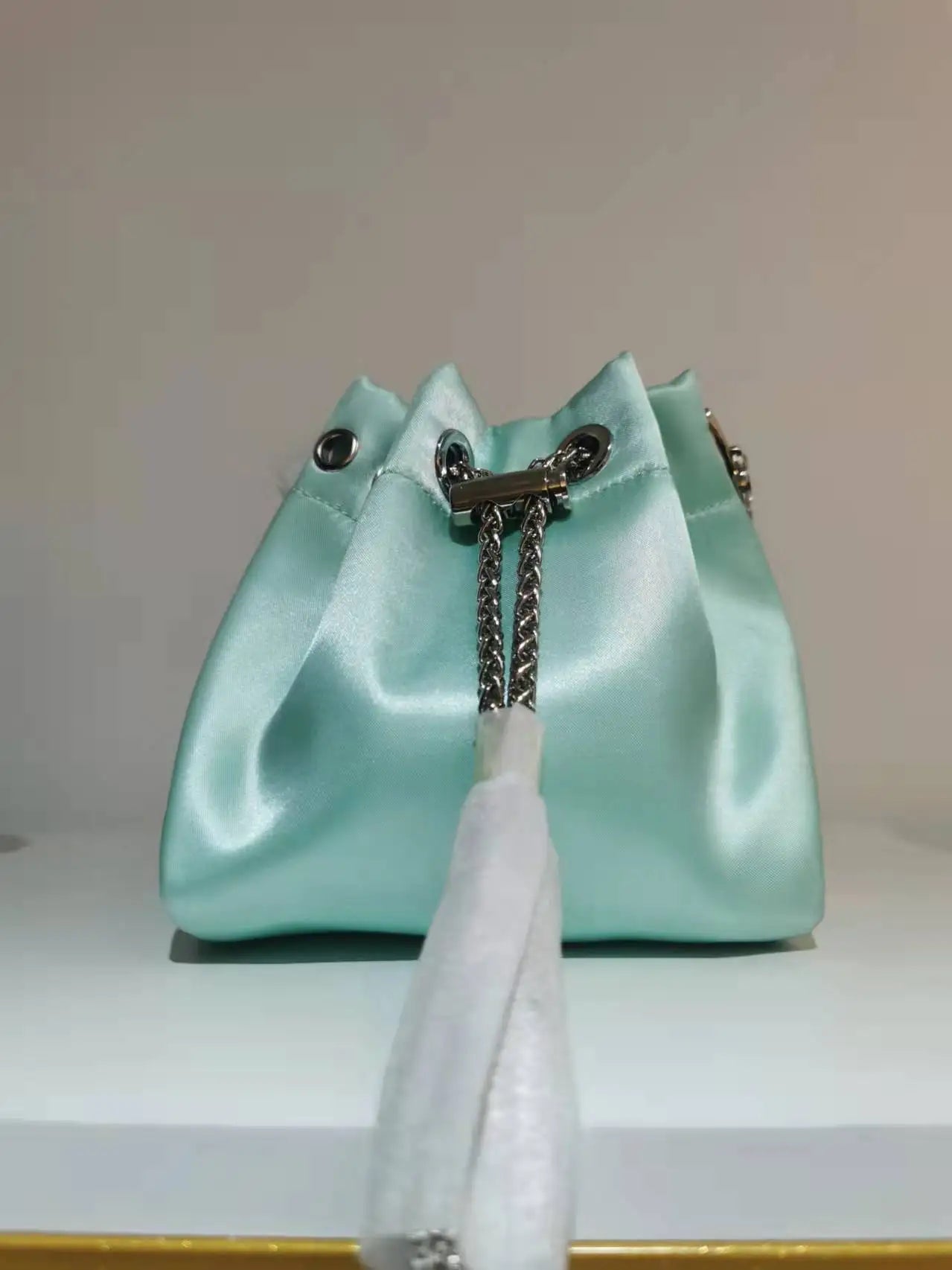 WOMEN BAG High Quality Silk Bucket Bags Diamonds Female Personalized Shoulder Tassels Chains Handbags For Women Crossbady Bag