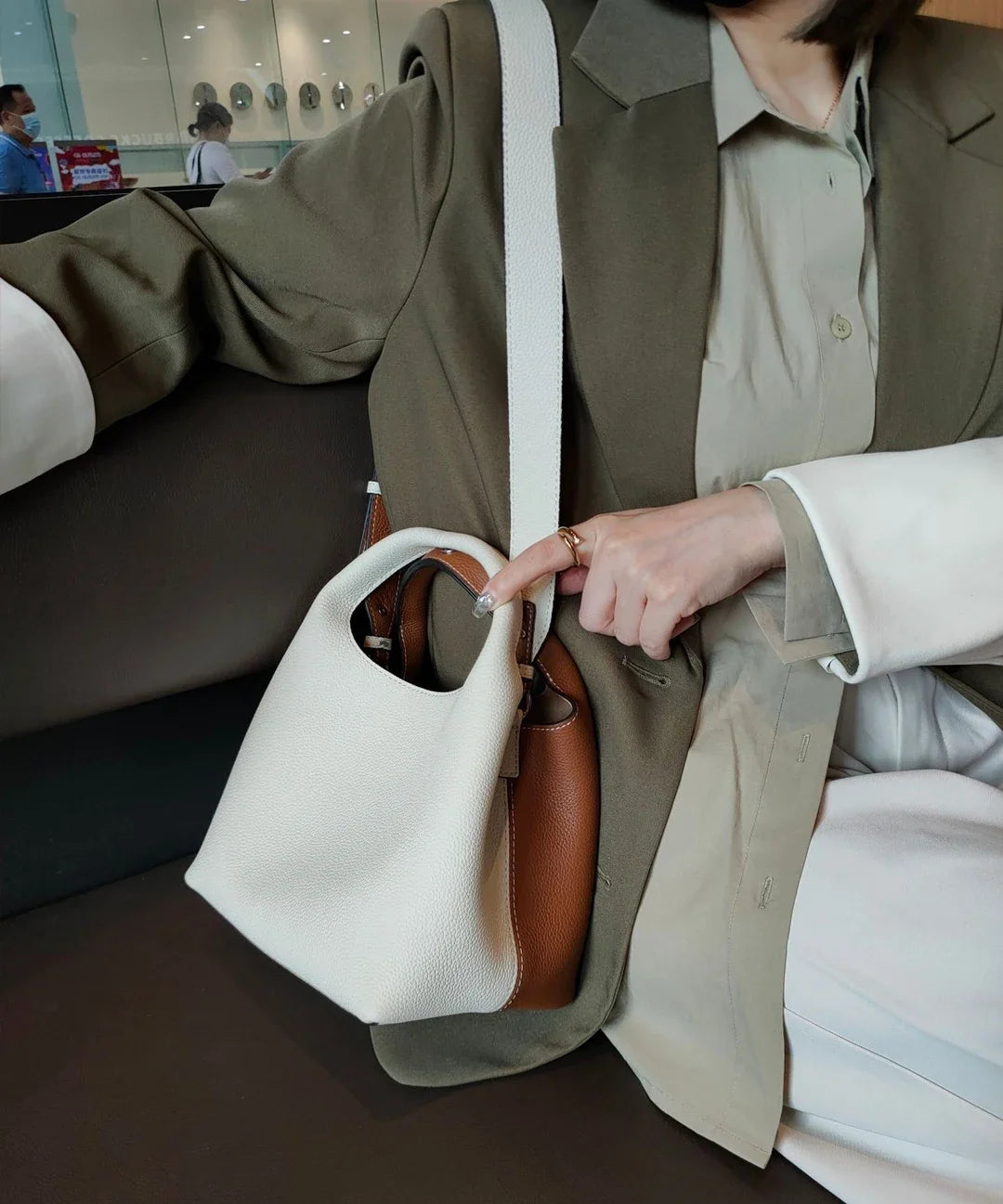 TOGO Cowhide Bucket Bag With Niche Design Color Blocking Luxury Designer Single Shoulder Diagonal Cross Women's Bag Tote Bag