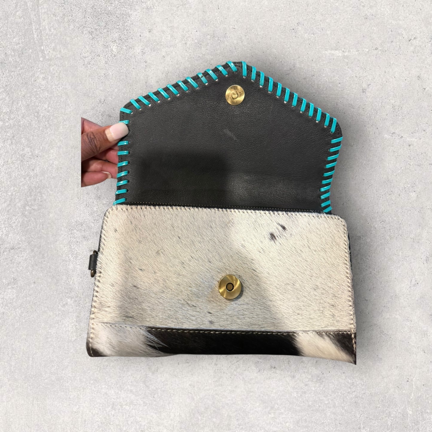 Saddle Bloom ( Light Brown) Cowhide Crossbody Wallet – Hand-Tooled Western Chic