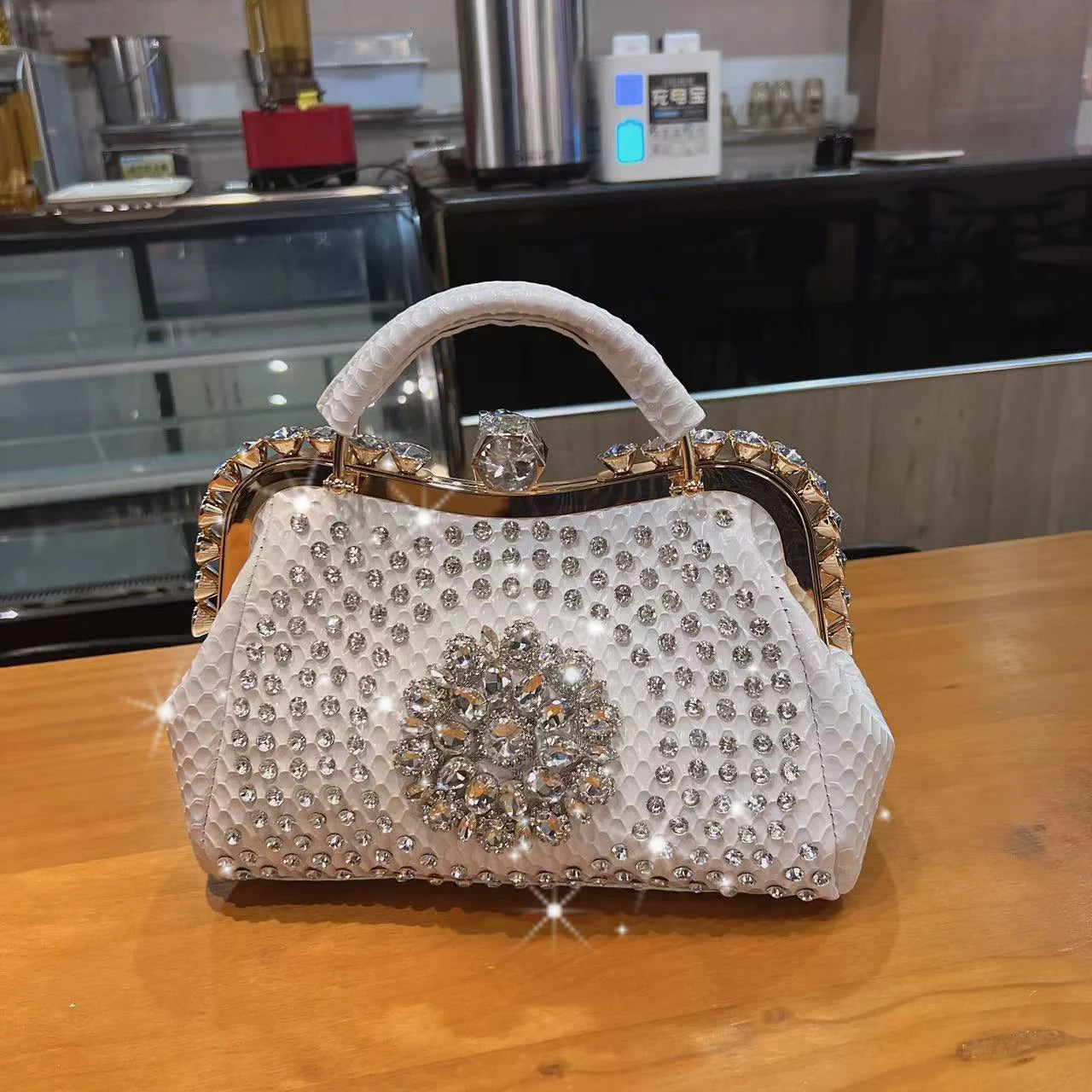 2024 New Luxury Fashion Diamonds Women's Handbags Leather Design Clip Rhinestone Bag Portable Tote Shoulder Messenger Bags