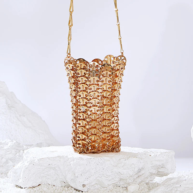 Women Bags Silver Metal Evening Bags Sequins Chain Woven Bag Hollow Clutch Purse Female Travel Holiday Shoulder Bag Handbag