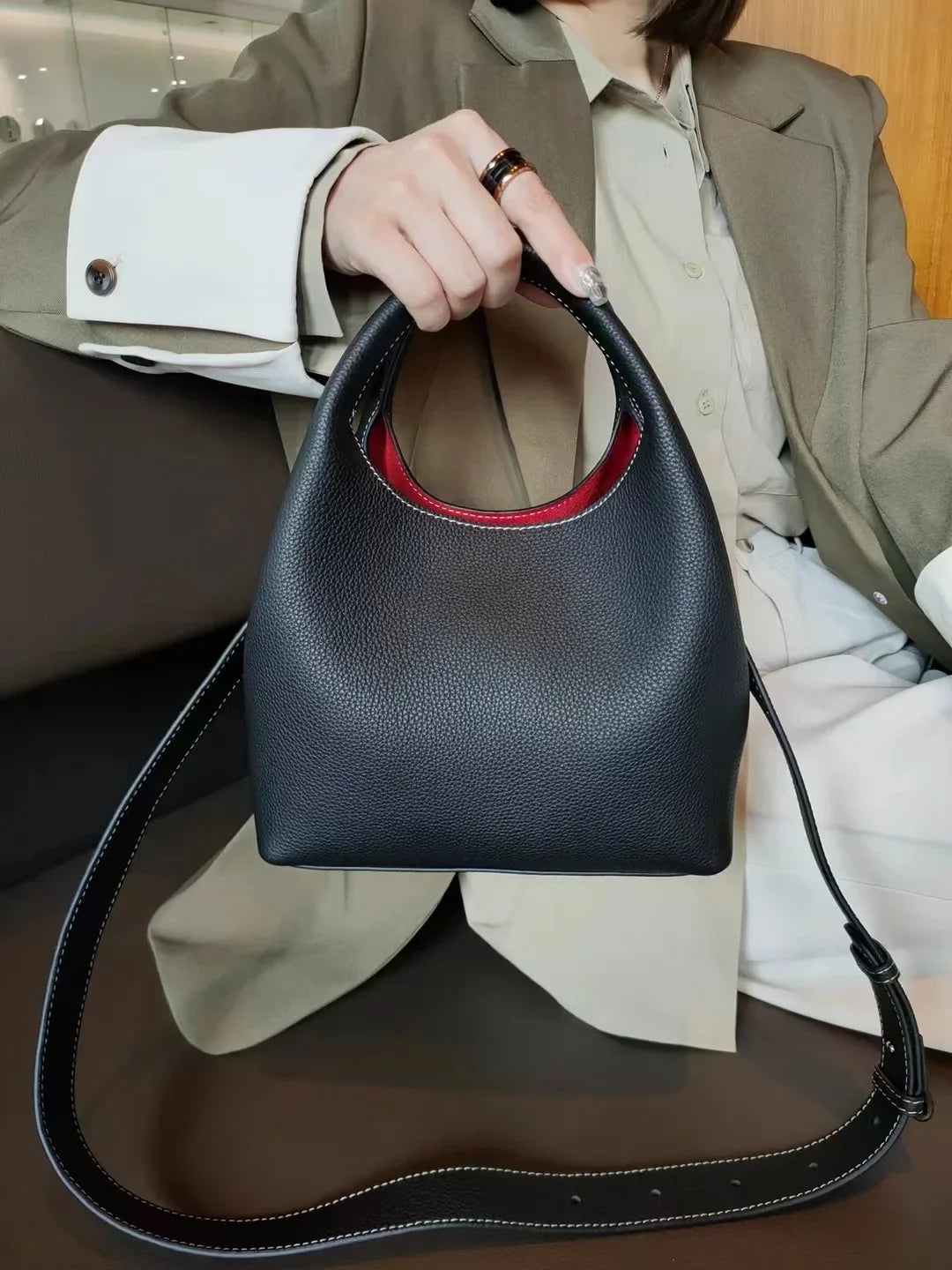 TOGO Cowhide Bucket Bag With Niche Design Color Blocking Luxury Designer Single Shoulder Diagonal Cross Women's Bag Tote Bag