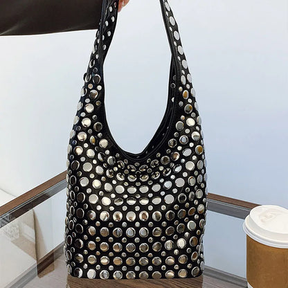 New Genuine Leather Rivet Bucket Bag Fashionabl Personality Trendy Cool Polka Dot Rivet Casual Luxury Brand Underarm Bag Handbag