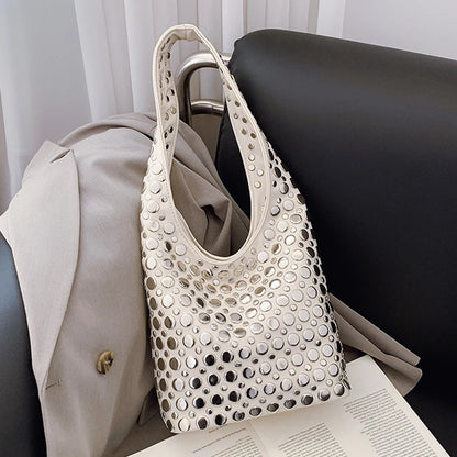 New Genuine Leather Rivet Bucket Bag Fashionabl Personality Trendy Cool Polka Dot Rivet Casual Luxury Brand Underarm Bag Handbag