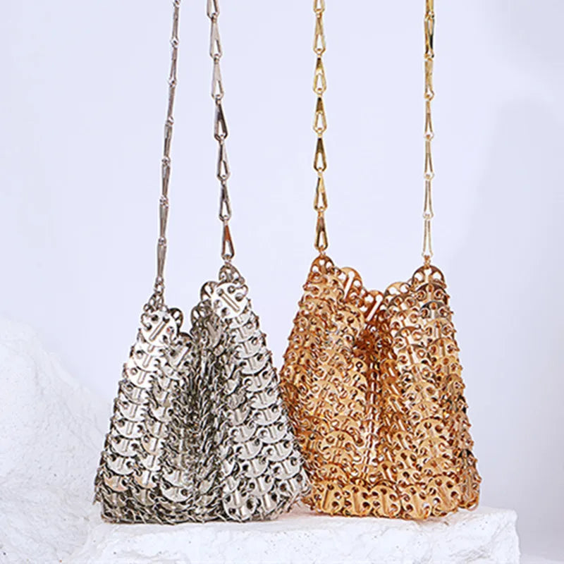 Women Bags Silver Metal Evening Bags Sequins Chain Woven Bag Hollow Clutch Purse Female Travel Holiday Shoulder Bag Handbag