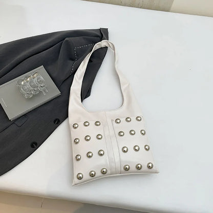 New Genuine Leather Rivet Bucket Bag Fashionabl Personality Trendy Cool Polka Dot Rivet Casual Luxury Brand Underarm Bag Handbag