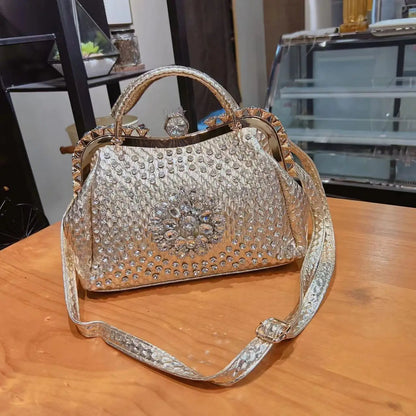 2024 New Luxury Fashion Diamonds Women's Handbags Leather Design Clip Rhinestone Bag Portable Tote Shoulder Messenger Bags